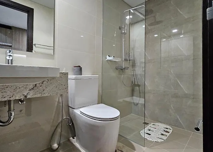 1 Bedroom Mckinley West Taguig * Manila