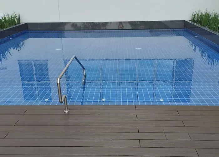 Apartment 1 Bedroom Mckinley West Taguig Manila