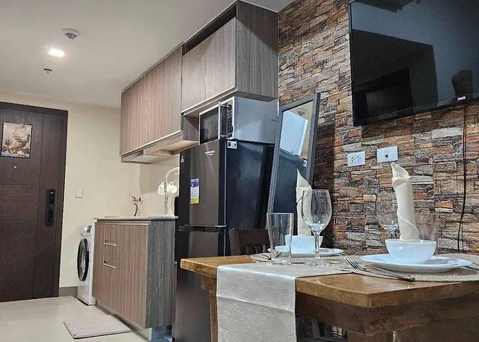 1 Bedroom Mckinley West Taguig Apartment *