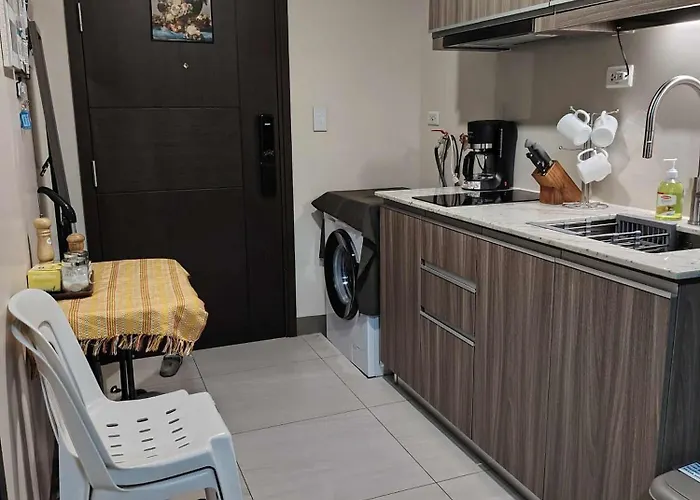 1 Bedroom Mckinley West Taguig Apartment