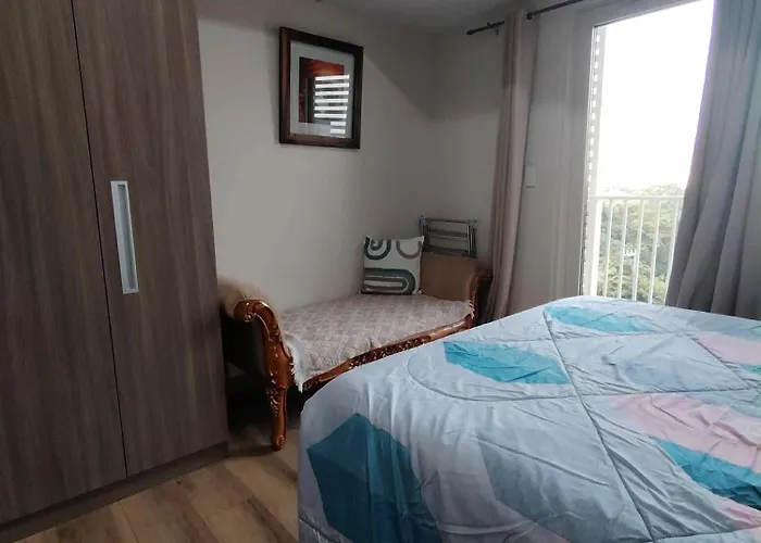 1 Bedroom Mckinley West Taguig * Manila