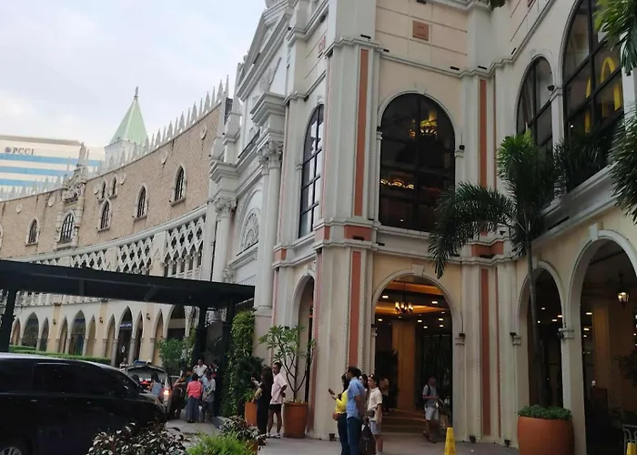 Apartment 1 Bedroom Mckinley West Taguig *